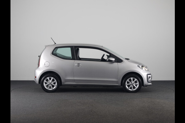 Volkswagen up! 1.0 Move Up! 65 pk | Navigatie via App | Airco | Elektr. spiegels | Stoelverwarming |