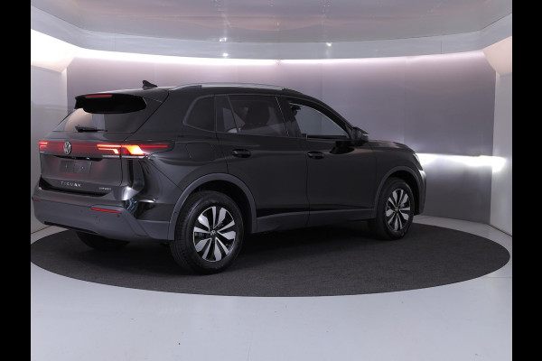 Volkswagen Tiguan Limited Edition 1.5 eHybrid 150 kW / 204 PK SUV 6 Stoelverwarming | Trekhaak | 360 camera