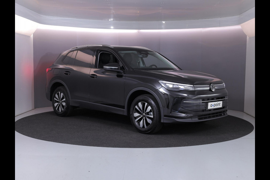 Volkswagen Tiguan Limited Edition 1.5 eHybrid 150 kW / 204 PK SUV 6 Stoelverwarming | Trekhaak | 360 camera