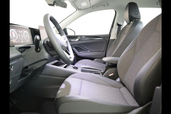 Volkswagen Tiguan Limited Edition 1.5 eHybrid 150 kW / 204 PK SUV 6 Stoelverwarming | Trekhaak | 360 camera