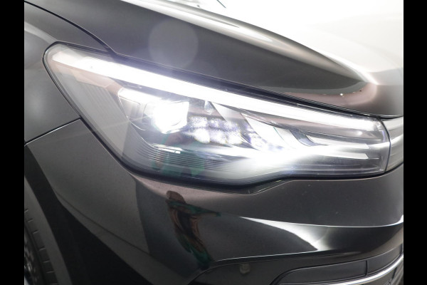 Volkswagen Tiguan Limited Edition 1.5 eHybrid 150 kW / 204 PK SUV 6 Stoelverwarming | Trekhaak | 360 camera