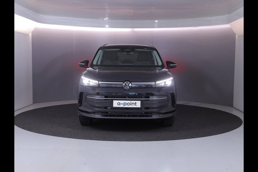Volkswagen Tiguan Limited Edition 1.5 eHybrid 150 kW / 204 PK SUV 6 Stoelverwarming | Trekhaak | 360 camera