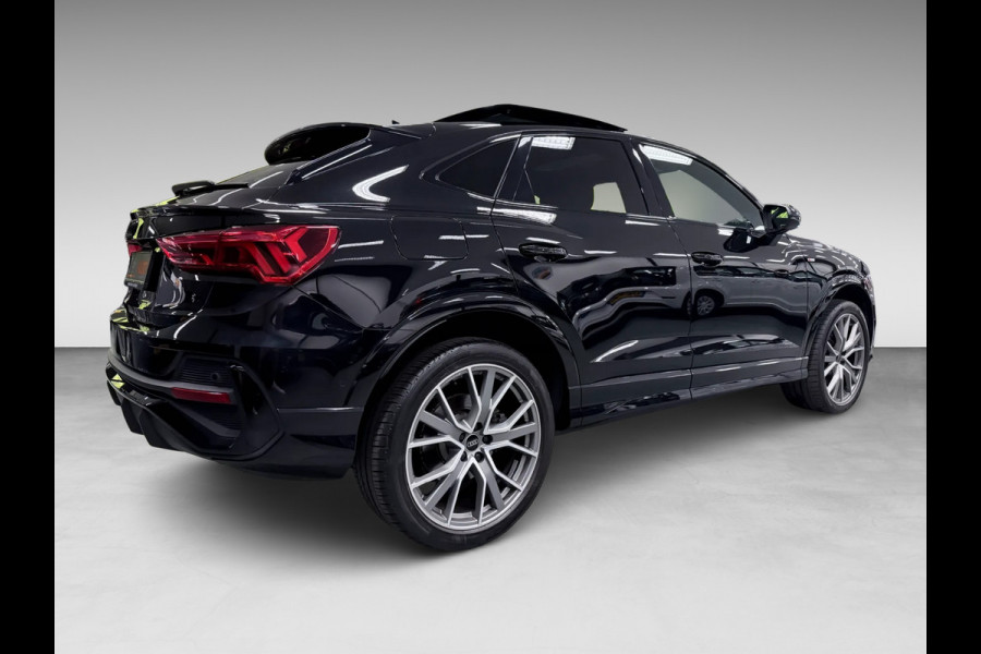 Audi Q3 Sportback 45 TFSI e 3X S-LINE BLACKLINE 20'' PANO/LEDER/SFEERVERL/E-STOELEN/SONOS/CAM/ADAPT-CR///