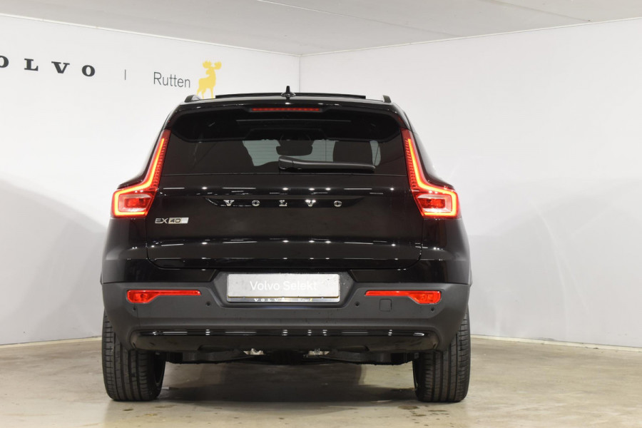 Volvo EX40 Single Motor Extended Range Plus 82 kWh / Panoramadak / Harman Kardon / 360 camera / Microtech/Nubuck / 20'' 5-Spaaks Black Diamond Cut