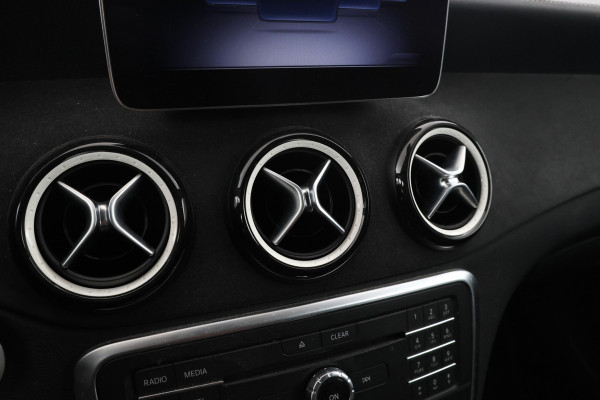 Mercedes-Benz A-Klasse 180 Business Solution AMG automaat! kanon!!