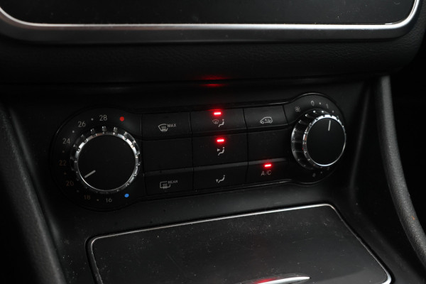 Mercedes-Benz A-Klasse 180 Business Solution AMG automaat! kanon!!