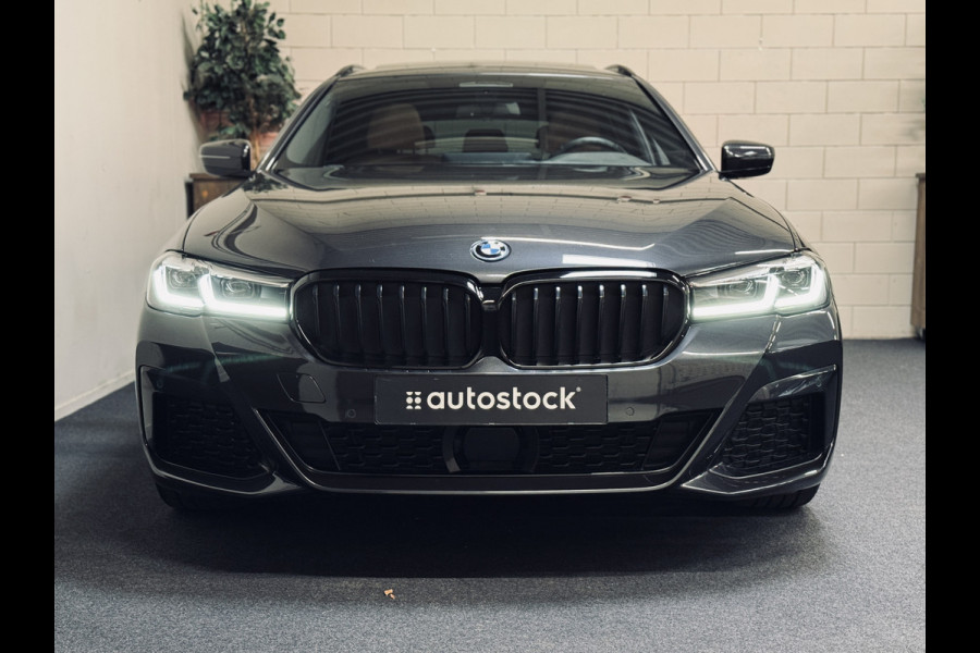 BMW 5 Serie Touring 530e M-Sport | Panorama | Trekhaak | Driv.Ass.Prof.