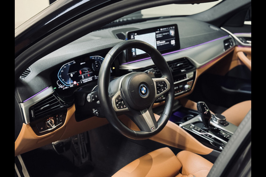 BMW 5 Serie Touring 530e M-Sport | Panorama | Trekhaak | Driv.Ass.Prof.