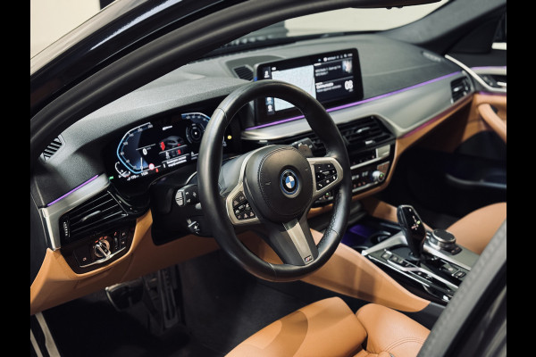 BMW 5 Serie Touring 530e M-Sport | Panorama | Trekhaak | Driv.Ass.Prof.