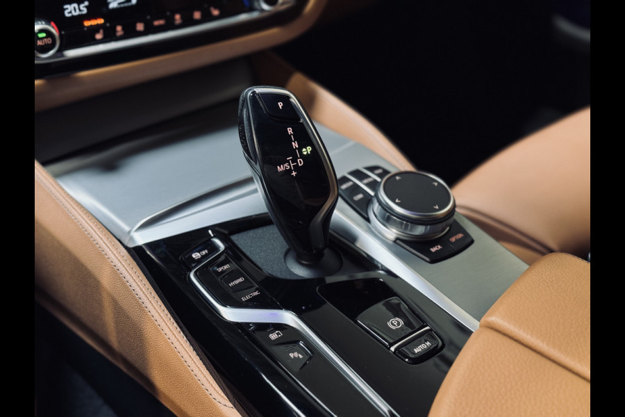 BMW 5 Serie Touring 530e M-Sport | Panorama | Trekhaak | Driv.Ass.Prof.