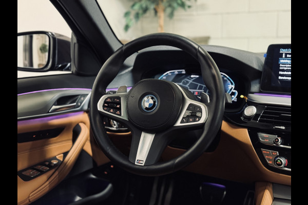 BMW 5 Serie Touring 530e M-Sport | Panorama | Trekhaak | Driv.Ass.Prof.