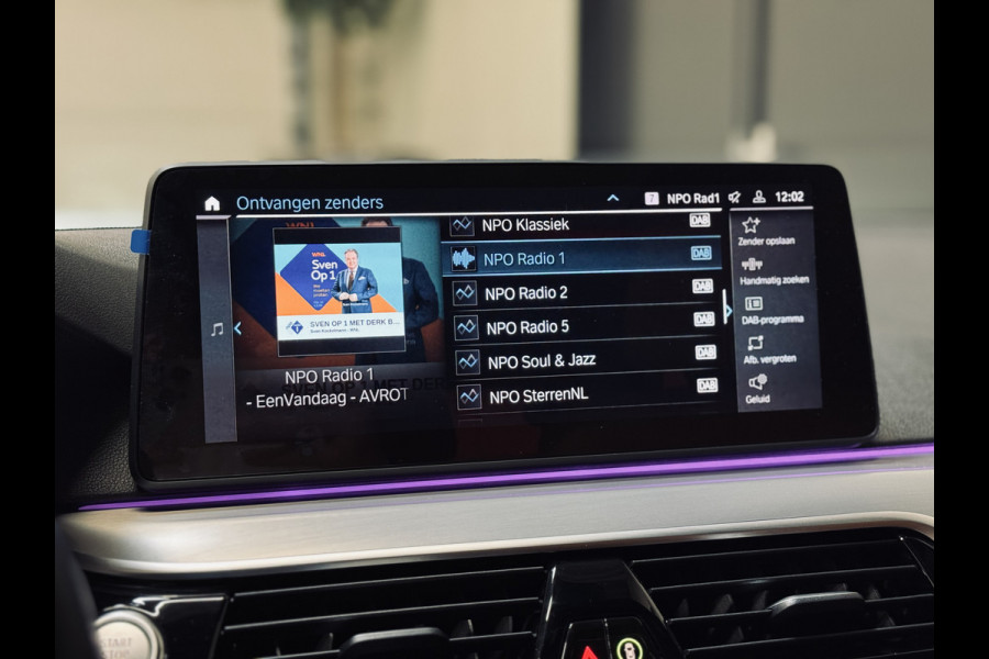 BMW 5 Serie Touring 530e M-Sport | Panorama | Trekhaak | Driv.Ass.Prof.