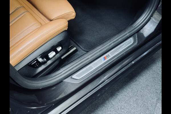 BMW 5 Serie Touring 530e M-Sport | Panorama | Trekhaak | Driv.Ass.Prof.