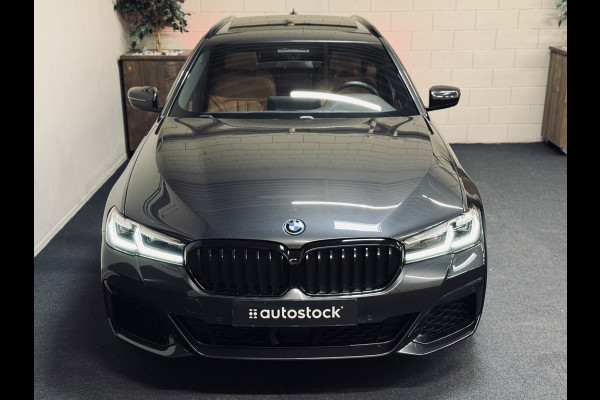 BMW 5 Serie Touring 530e M-Sport | Panorama | Trekhaak | Driv.Ass.Prof.