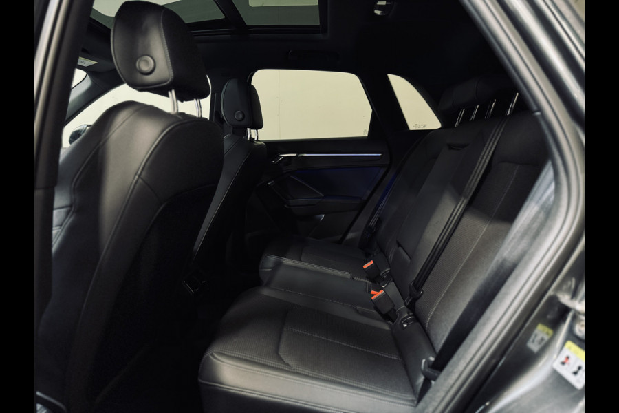 Audi Q3 35 TFSI S Line 2x | 20" | Panorama | 1e Eig. | Org.NL