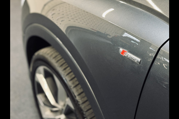 Audi Q3 35 TFSI S Line 2x | 20" | Panorama | 1e Eig. | Org.NL