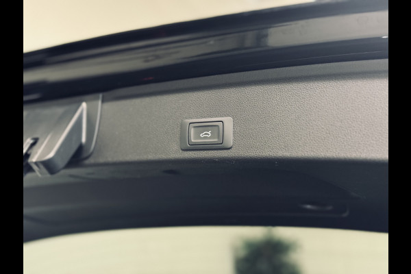 Audi A4 Avant 35 TFSI S edition S-Line | Panorama | Camera | Virtual