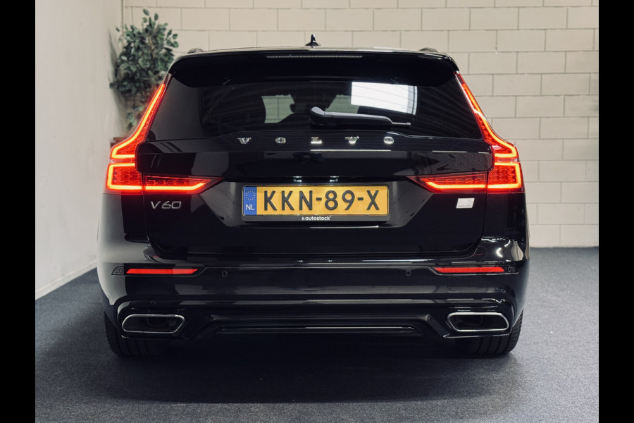 Volvo V60 T6 PHEV AWD Ultimate Dark | Panorama | Trekhaak | PilotAss.
