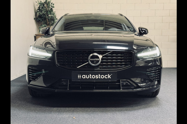 Volvo V60 T6 PHEV AWD Ultimate Dark | Panorama | Trekhaak | PilotAss.