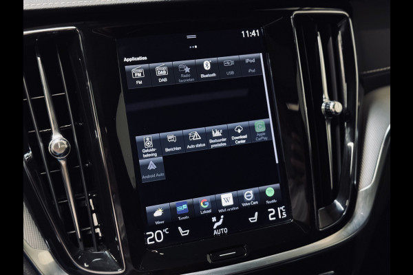 Volvo V60 T6 PHEV AWD Ultimate Dark | Panorama | Trekhaak | PilotAss.