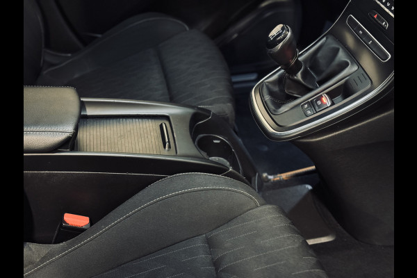 Renault Grand Scénic 1.3 TCe Limited 7p. | Trekhaak | NAP | CarPlay