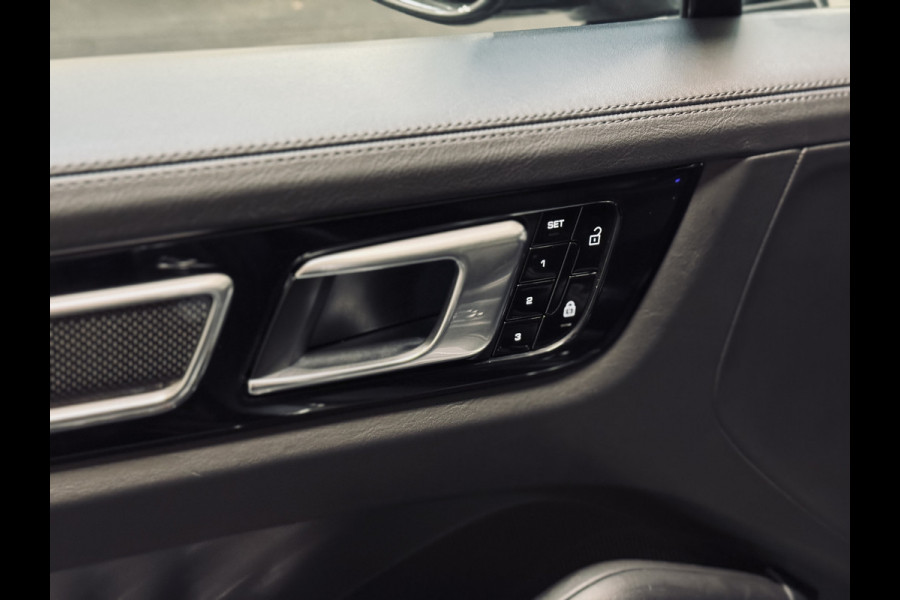 Porsche Cayenne 3.0 E-Hybrid | Uniek! | SportDesign | Panorama