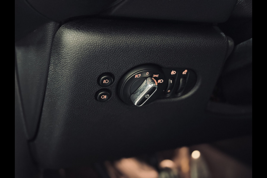 MINI 5-deurs 1.5 Cooper John Cooper Works | Panorama | harman/kardon | LED