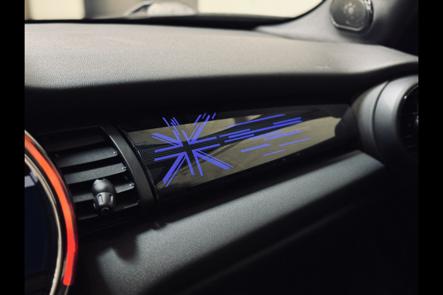 MINI 5-deurs 1.5 Cooper John Cooper Works | Panorama | harman/kardon | LED