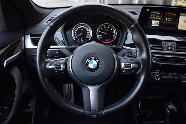 BMW X1 xDrive25e eDrive Edition | M-Sport | Trekhaak | Pano | CarPlay