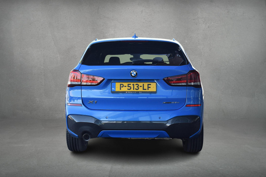 BMW X1 xDrive25e eDrive Edition | M-Sport | Trekhaak | Pano | CarPlay