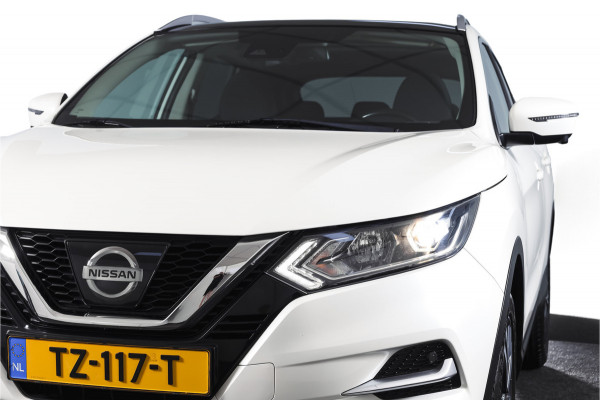 Nissan QASHQAI 1.2 116 PK N-Connecta Org. NL. | Pano | Cruise | PDC | 360 Camera | NAV | ECC | LM 18" |