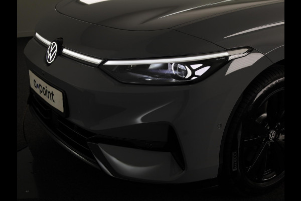 Volkswagen ID.7 Tourer Limited Edition Plus 77 kWh accu 210 kW / 286 PK V / Trekhaak / Massage / 360 graden / HUD