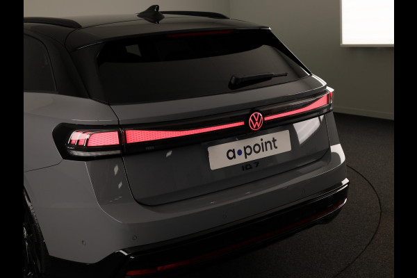 Volkswagen ID.7 Tourer Limited Edition Plus 77 kWh accu 210 kW / 286 PK V / Trekhaak / Massage / 360 graden / HUD