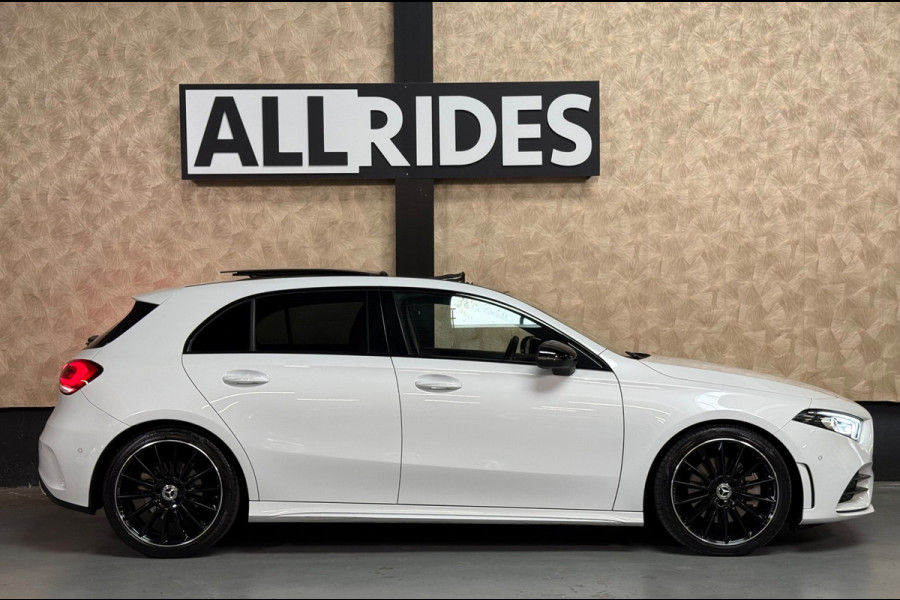 Mercedes-Benz A-Klasse 250 Premium Plus Amg | Pano | Trekhaak | Sfeerverlichting | Camera | Carplay | Stoelverwarming