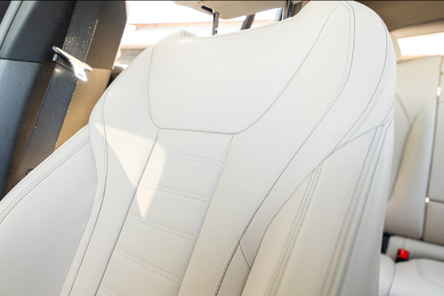 BMW iX3 High Executive 80 kWh Soh 99% I M Pakket I Panoramadak I Trekhaak I Harman Kardon I Adaptive Cruise I 360 Camera I Android