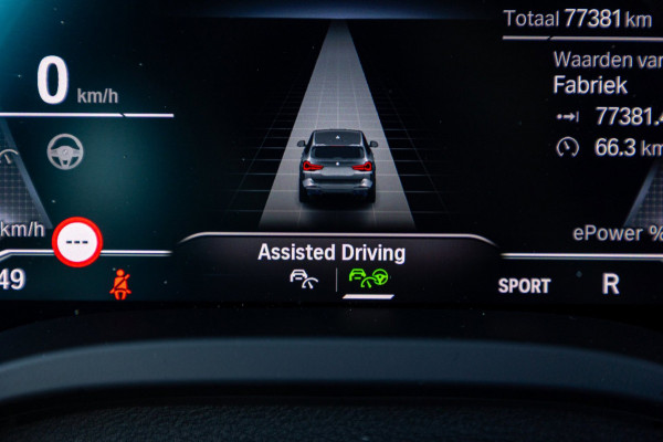 BMW iX3 High Executive 80 kWh Soh 99% I M Pakket I Panoramadak I Trekhaak I Harman Kardon I Adaptive Cruise I 360 Camera I Android