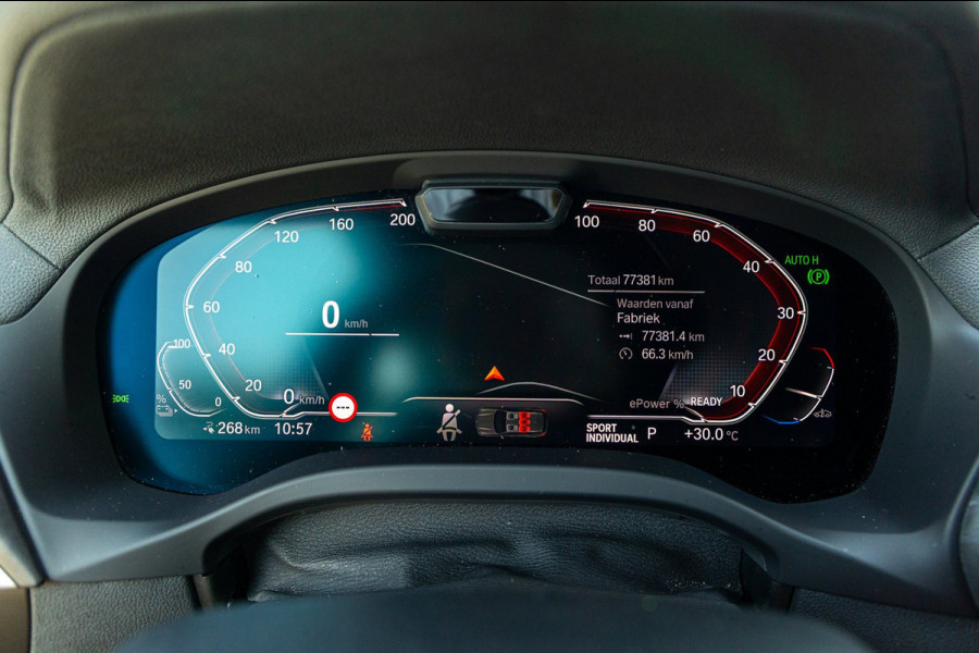 BMW iX3 High Executive 80 kWh Soh 99% I M Pakket I Panoramadak I Trekhaak I Harman Kardon I Adaptive Cruise I 360 Camera I Android