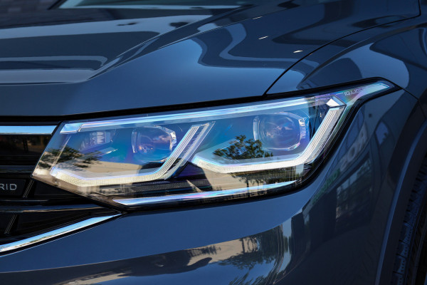 Volkswagen Tiguan 1.4 TSI eHybrid R-Line Business | PANO | 2X MEMORY | 360 CAM | LEDER | AMBIENT | STOELVERW |