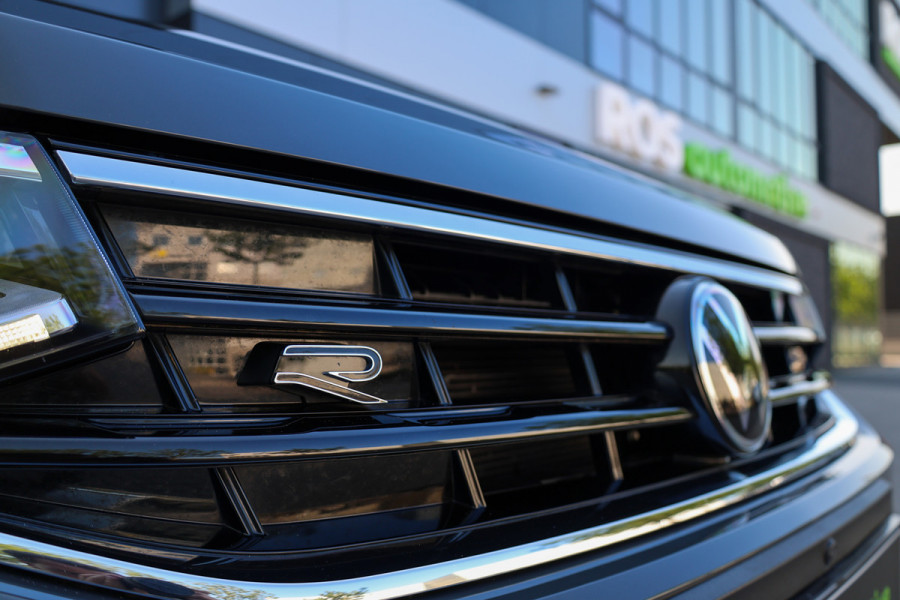 Volkswagen Tiguan 1.4 TSI eHybrid R-Line Business | PANO | 2X MEMORY | 360 CAM | LEDER | AMBIENT | STOELVERW |