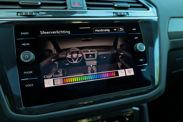 Volkswagen Tiguan 1.4 TSI eHybrid R-Line Business | PANO | 2X MEMORY | 360 CAM | LEDER | AMBIENT | STOELVERW |