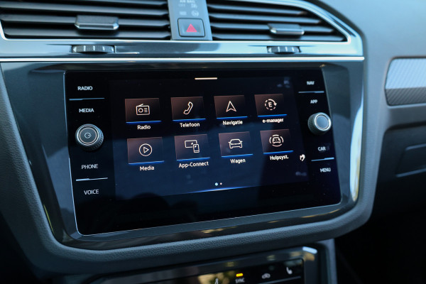 Volkswagen Tiguan 1.4 TSI eHybrid R-Line Business | PANO | 2X MEMORY | 360 CAM | LEDER | AMBIENT | STOELVERW |