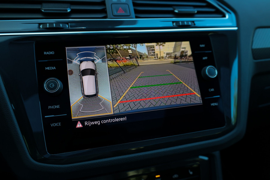 Volkswagen Tiguan 1.4 TSI eHybrid R-Line Business | PANO | 2X MEMORY | 360 CAM | LEDER | AMBIENT | STOELVERW |
