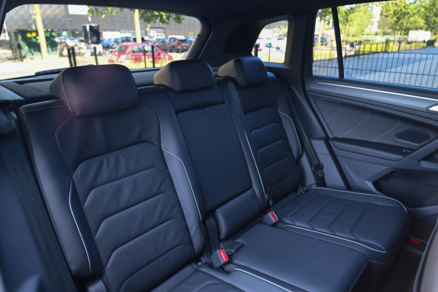 Volkswagen Tiguan 1.4 TSI eHybrid R-Line Business | PANO | 2X MEMORY | 360 CAM | LEDER | AMBIENT | STOELVERW |