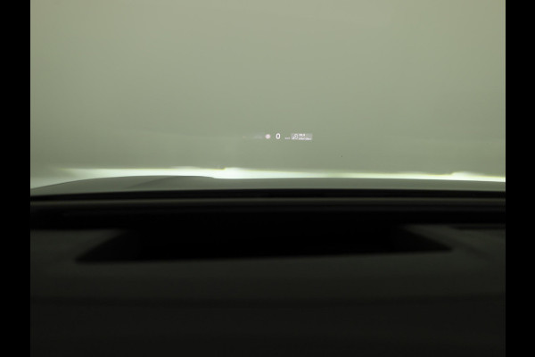 Volkswagen ID.7 Tourer Limited Edition Plus 77 kWh accu 210 kW / 286 PK V / Trekhaak / Massage / 360 graden / HUD