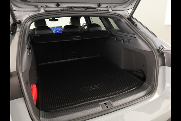 Volkswagen ID.7 Tourer Limited Edition Plus 77 kWh accu 210 kW / 286 PK V / Trekhaak / Massage / 360 graden / HUD