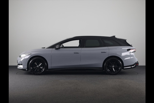 Volkswagen ID.7 Tourer Limited Edition Plus 77 kWh accu 210 kW / 286 PK V / Trekhaak / Massage / 360 graden / HUD