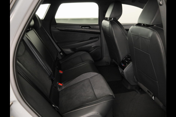 Volkswagen ID.7 Tourer Limited Edition Plus 77 kWh accu 210 kW / 286 PK V / Trekhaak / Massage / 360 graden / HUD