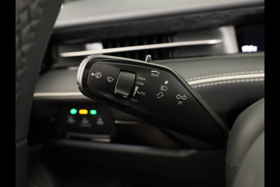 Volkswagen ID.7 Tourer Limited Edition Plus 77 kWh accu 210 kW / 286 PK V / Trekhaak / Massage / 360 graden / HUD