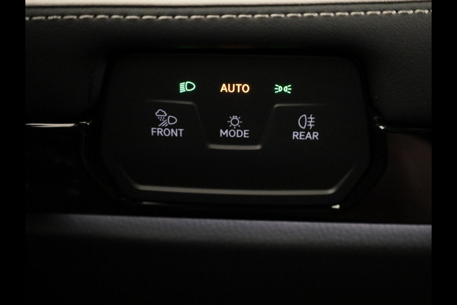 Volkswagen ID.7 Tourer Limited Edition Plus 77 kWh accu 210 kW / 286 PK V / Trekhaak / Massage / 360 graden / HUD