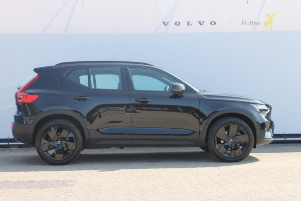 Volvo XC40 2.0 177PK Automaat Plus Black Edition Google infotainment / 20" lichtmetalen velgen / Getinte ramen vanaf de B-stijl / Verwarmbare zitplaatsen voor / Harman Kardon Audio installatie